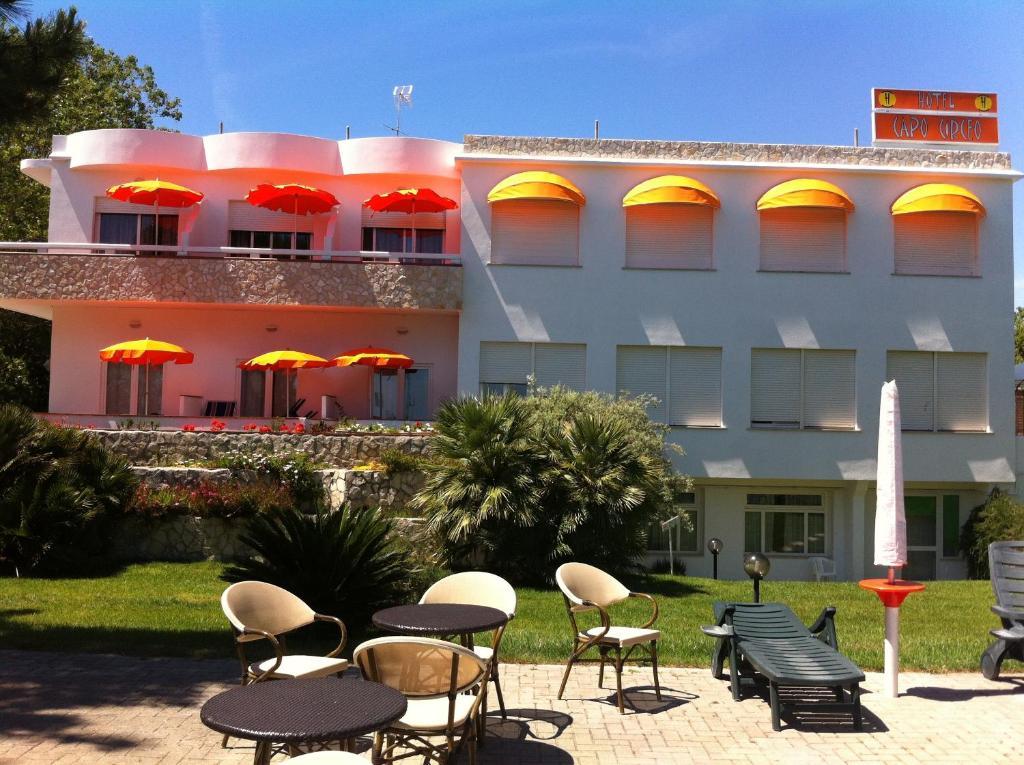 Hotel Capo Circeo Centro Benessere & Padel Сан Феличе Чирчео Екстериор снимка