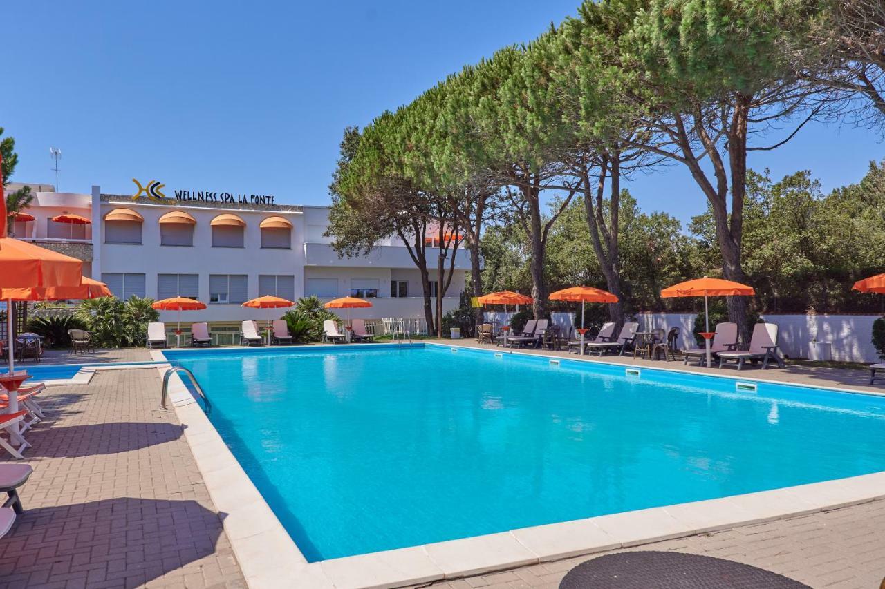 Hotel Capo Circeo Centro Benessere & Padel Сан Феличе Чирчео Екстериор снимка