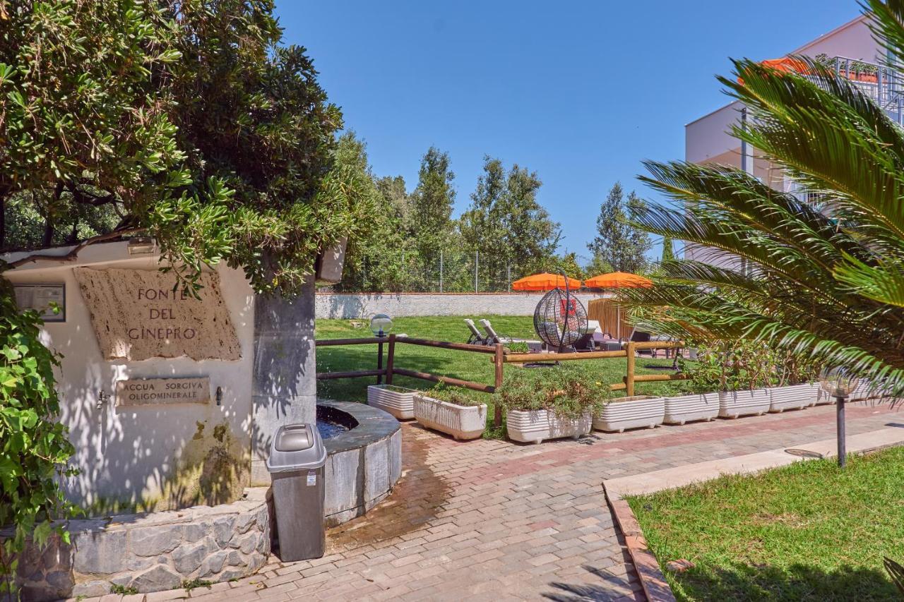 Hotel Capo Circeo Centro Benessere & Padel Сан Феличе Чирчео Екстериор снимка
