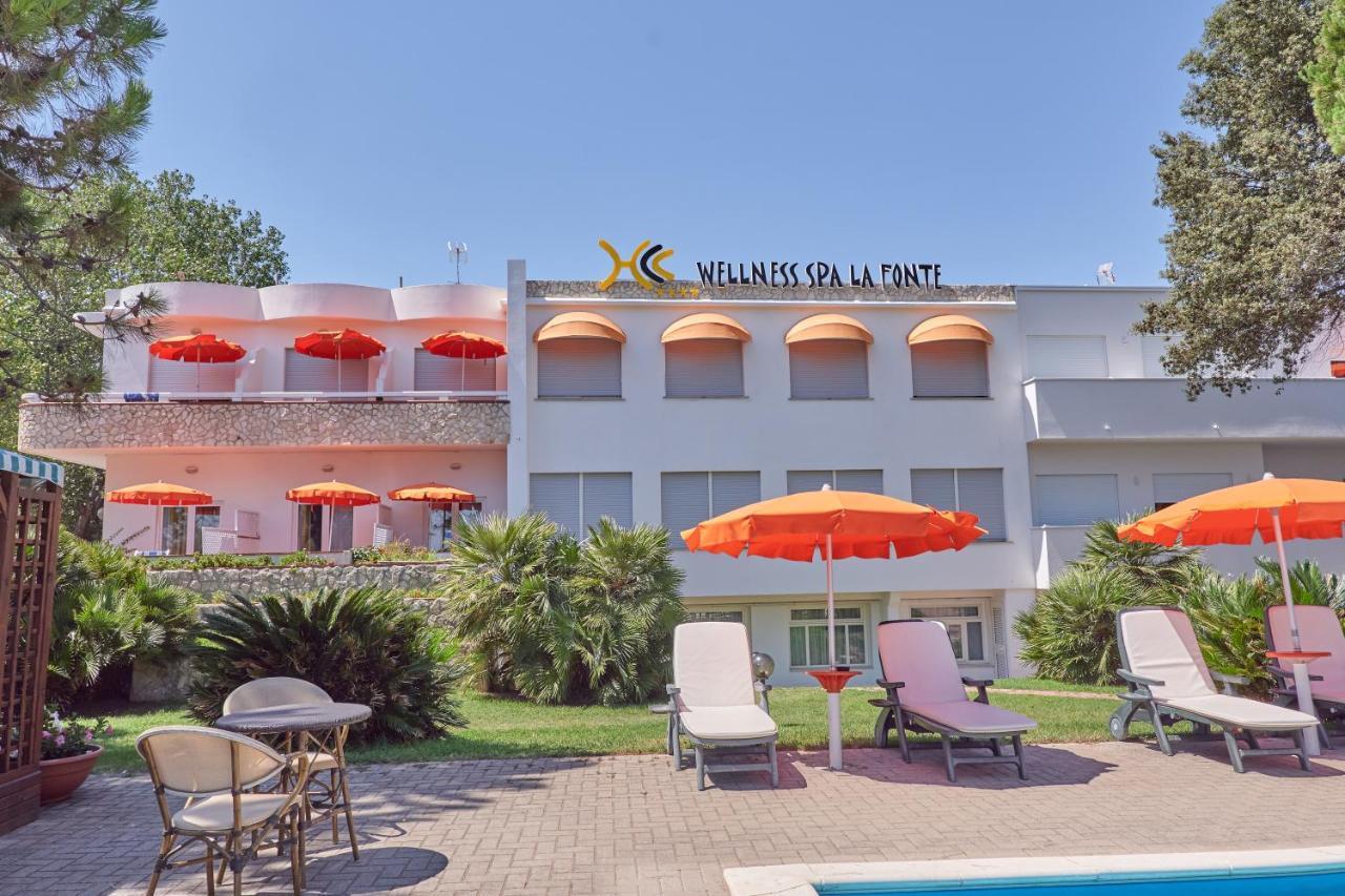 Hotel Capo Circeo Centro Benessere & Padel Сан Феличе Чирчео Екстериор снимка