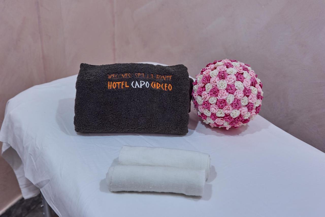 Hotel Capo Circeo Centro Benessere & Padel Сан Феличе Чирчео Екстериор снимка